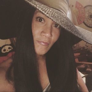 Meet your Posher, Nancy